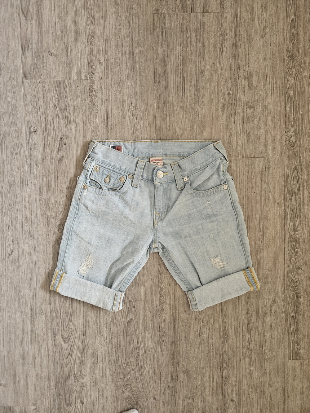 True Religion Men's 28w Ricky Frayed Hem Light Blue Shorts